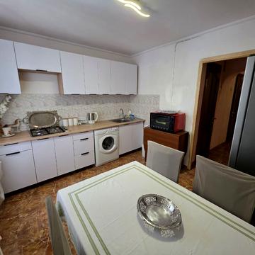 Тараса Шевченка вул., 2