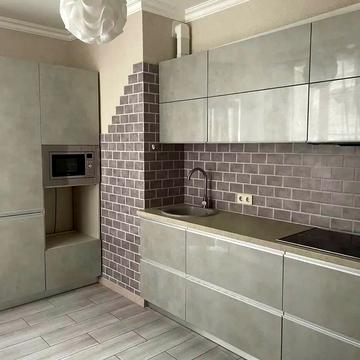 Світла вул., 3