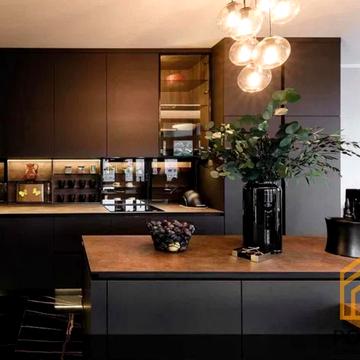 Августина Волошина вул., 25