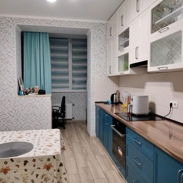 Михайла Грушевського вул., 39/3 к4