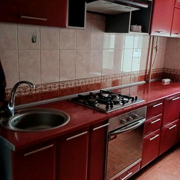 Героїв просп., 3