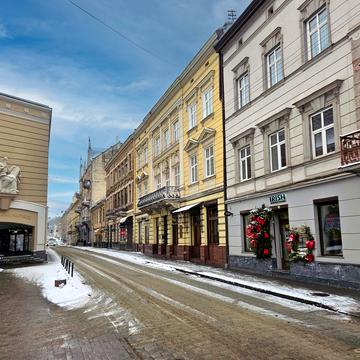 Миколая Коперника вул., 24