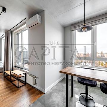 Салютна вул., (Будинок 02301-02303)