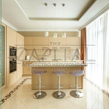 Юлії Здановської вул. (Ломоносова), 71-Д