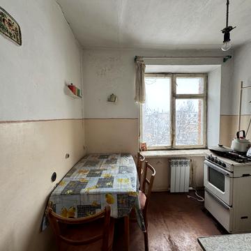 Академіка Тамма вул., 15