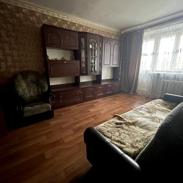 Алмазна вул., 10