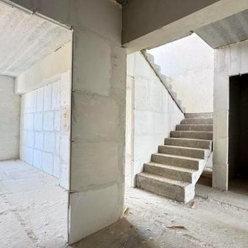 Макогона вул., 23