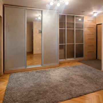 Івана Пулюя вул., 1-А