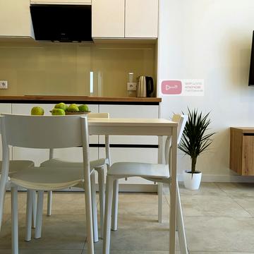 Братів Шеметів вул., 7