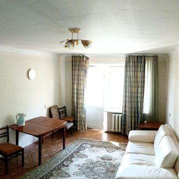 Високовольтна вул., 28