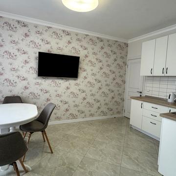 Дніпровська набережна вул., 16-Д