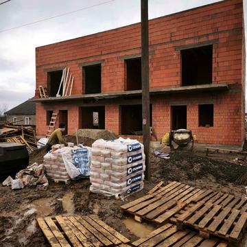 Станційна вул.