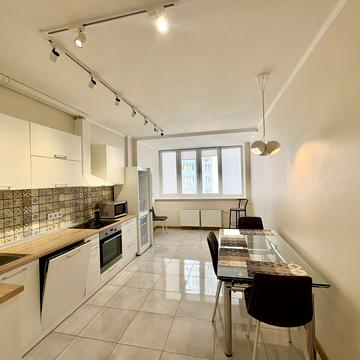 Оболонський просп., 1к1