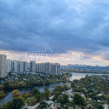 Дніпровська набережна вул., 20-Б