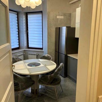 Аральська вул., 19