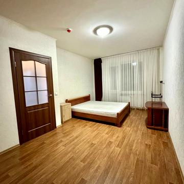 Бориса Гмирі вул., 12-Б