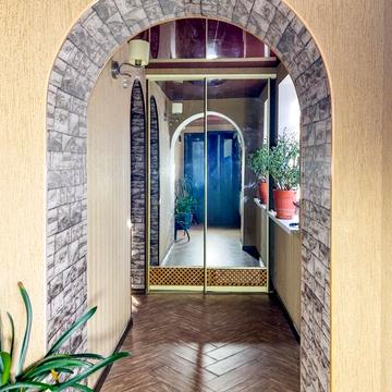 Курортна вул., 36