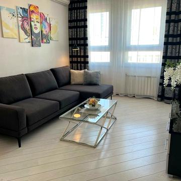 Шота Руставелі вул., 44