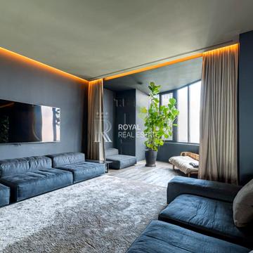 Лесі Українки бульв., 7-А