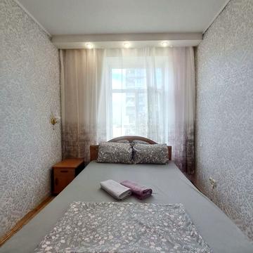 Володимира Вернадського вул. (Дзержинського), 16