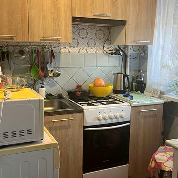 Князя Володимира Великого просп., 109