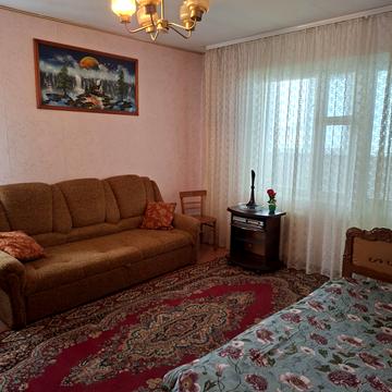 Князя Володимира Великого просп., 96