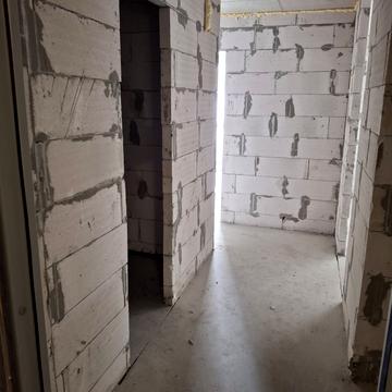 Дубенська вул., (Будинок 2)