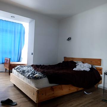 Погребняка вул., 10