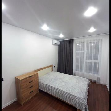 Подільська вул., 10/5 к1