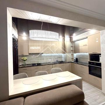 Вечірній бульв., 3