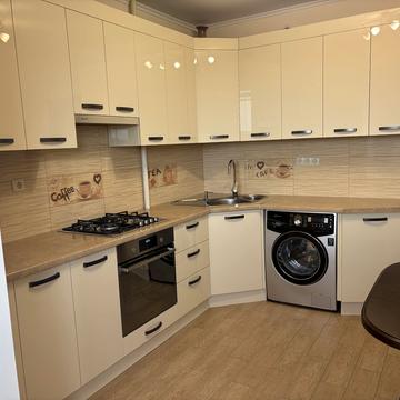 Потічна вул., 1-Д