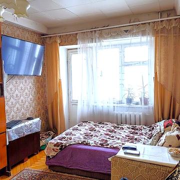 Євгена Танцюри вул., 36