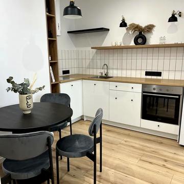 Салютна вул., 2к20