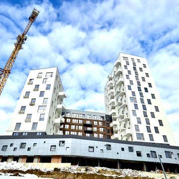 Василя Щурата вул., (Будинок 1)