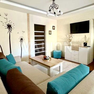 Райдужна вул., 147