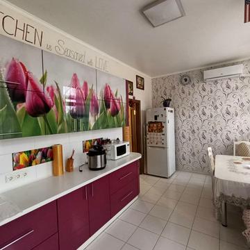 Гарнізонна вул., 4