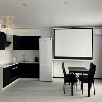 Всеволода Змієнка вул., 21