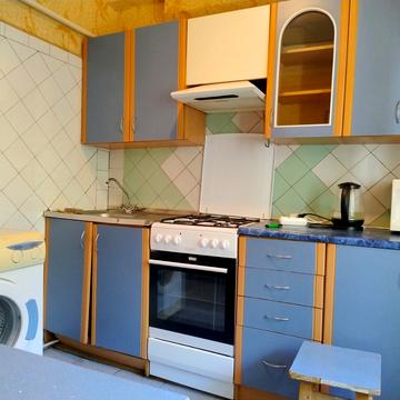 Щусєва вул., 8