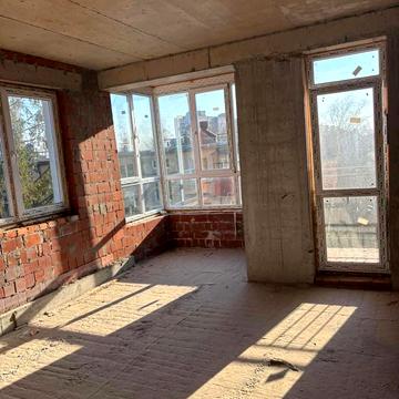 Баштанна вул., 6