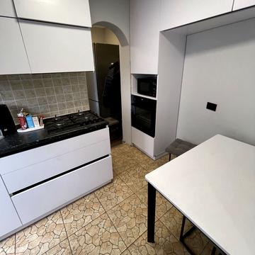 Миргородська вул., 9