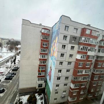 Камянецька вул., (Будинок)