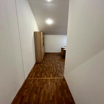 Бузкова вул., 2