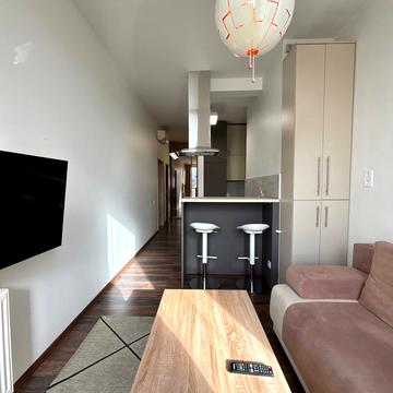 Під Дубом вул. (Космонавтів), 26-Б