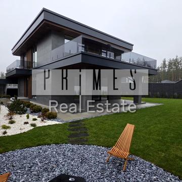 Квітнева вул.