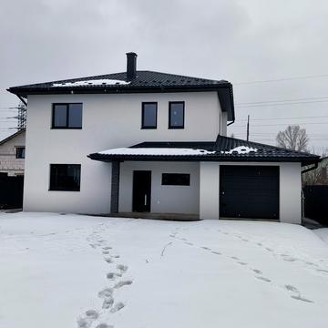 Набережна вул., 24