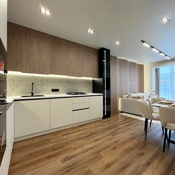 Височана вул., (Будинок 4)