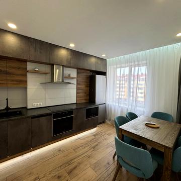 Бишівська вул., 7