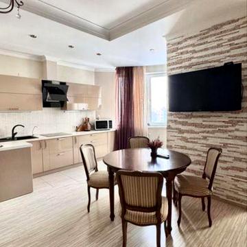 Генерала Шаповала вул. (Механізаторів), 2