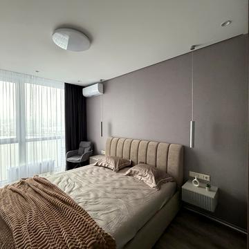 Дніпровська набережна вул., 15-Є