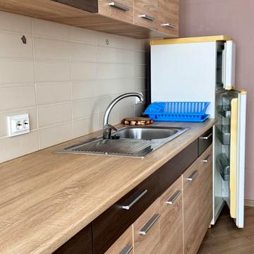 Височана вул., (Будинок 7)